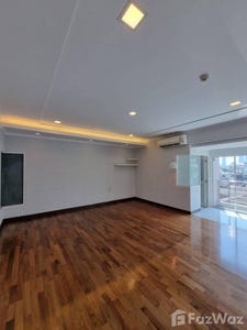 /international/th/kha-ri-sot-chak-bo-nam-haeng-chiwit-yan-nawa-sathon-bangkok-10120-thailand-sathon-bangkok-340000097344/