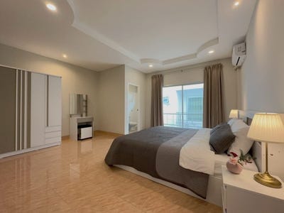 /international/th/soi-muban-phunsap-2-chalong-mueang-phuket-phuket-83130-tha-chalong-phuket-340066162942/