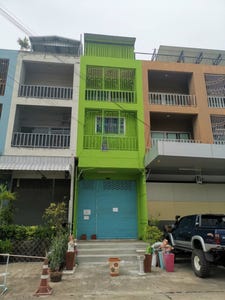 /international/th/soi-muban-today-don-mueang-si-kan-don-mueang-bangkok-10210-tha-si-kan-bangkok-340000061274/