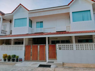 /international/th/2-96-lat-phrao-wang-hin-70-lat-phrao-bangkok-10230-thailand-lat-phrao-bangkok-340000128751/