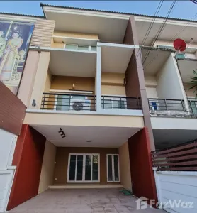 /international/th/220-10-moo-3-soi-muban-villa-khunalai-bang-phai-nong-phrao-ngai-rd-bang-rak-phatthana-bang-bua-thong-nonthaburi-11110-tha-bang-rak-phatthana-nonthaburi-340000108354/