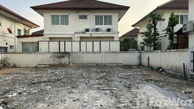 /international/th/100-467-ban-phrueksa-soi-2-bang-khu-rat-bang-bua-thong-nonthaburi-11110-thailand-bang-bua-thong-changwat-nonthaburi-340000091609/