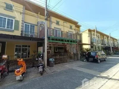 /international/th/189-7-soi-muban-golden-city-on-nut-phatthanakan-on-nut-rd-prawet-bangkok-10250-tha-prawet-bangkok-340065951886/