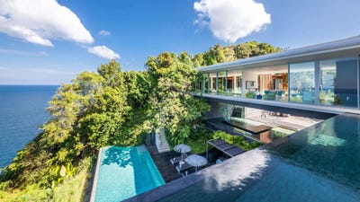/international/th/waterfall-bay-ban-layi-ban-na-kha-le-rd-rd-kamala-kathu-phuket-83150-tha-kamala-phuket-province-340000077026/