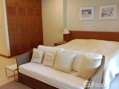 /international/th/hattharam-rd-hat-chao-samran-mueang-phetchaburi-phetchaburi-76100-tha-hat-chao-samran-phetchaburi-340000051755/