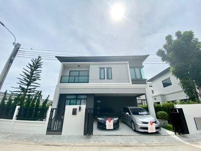 /international/th/grand-britania-wongwaen-ramintra-kanchanaphisek-road-samwa-tawan-tok-khlong-sam-wa-bangkok-10510-thailand-khlong-sam-wa-bangkok-340065907127/