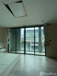 /international/th/baanklangmuang-viphawadi-64-baan-klang-muang-urbanion-vibhavadi-talat-bang-khen-lak-si-bangkok-10210-thailand-lak-si-bangkok-340065963455/