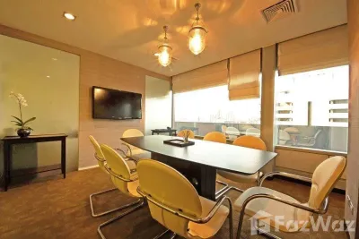 /international/th/holiday-inn-bangkok-hotel-971-keson-rd-lumphini-pathum-wan-bangkok-10330-tha-lumphini-bangkok-340065991793/