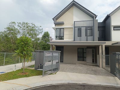 /international/my/shah-alam-selangor-370066166215/