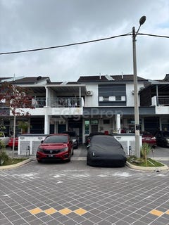 /international/my/jalan-kb-7-dengkil-selangor-370066172408/