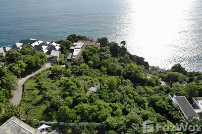 /international/th/28-19-yothathikan-phuket-2028-rd-kamala-kathu-phuket-83150-tha-kamala-phuket-province-340066010735/