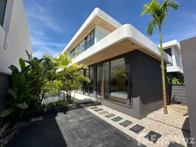 /international/th/62-37-moo-3-sakhu-thalang-phuket-83110-tha-sakhu-phuket-province-340065891556/