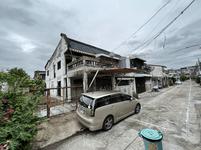 /international/th/soi-lat-phrao-80-3-wang-thonglang-bangkok-10310-tha-wang-thonglang-bangkok-340065866955/
