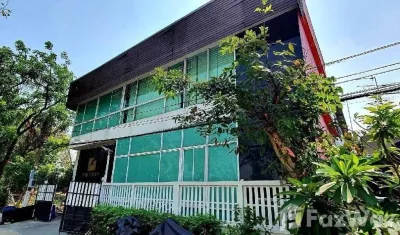 /international/th/soi-muban-sutchit-niwet-trok-3-samae-dam-bang-khun-thian-bangkok-10150-tha-samae-dam-bangkok-340000064088/