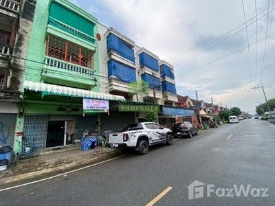 /international/th/soi-muban-chittaphawan-11-bueng-nam-rak-thanyaburi-pathum-thani-12110-tha-bueng-nam-rak-pathum-thani-340000100690/