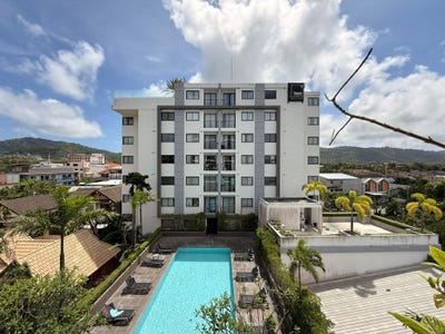 /international/th/noon-village-tower-2-79-155-highway-4028-chalong-mueang-phuket-phuket-83130-tha-chalong-phuket-340066026323/