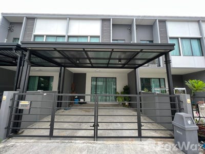 /international/th/pleno-rangsit-klong-4-wongwaen-khlong-si-amphoe-khlong-luang-pathum-thani-province-12120-tha-khlong-si-ubon-ratchathani-340000146957/