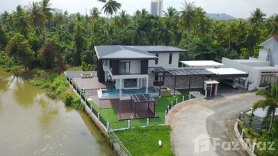 /international/th/baan-suay-namsai-wat-pradu-surat-thani-84000-thailand-surat-thani-changwat-surat-thani-340000145711/