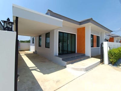 /international/th/yothathikan-nakhon-pathom-2090-rd-wang-nam-khiao-kamphaeng-saen-nakhon-pathom-73140-tha-wang-nam-khiao-changwat-nakhon-pathom-340000122123/