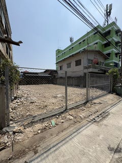 /international/th/4225-soi-muban-prem-ruethai-20-yaek-5-nong-bon-prawet-bangkok-10250-tha-nong-bon-bangkok-340065960643/