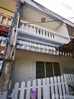 /international/th/22000-mueang-chanthaburi-chanthaburi-tha-n-a-chanthaburi-340066003583/