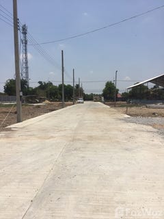 /international/th/liap-khlong-lamli-road-lahan-bang-bua-thong-nonthaburi-11110-thailand-bang-bua-thong-changwat-nonthaburi-340000135567/