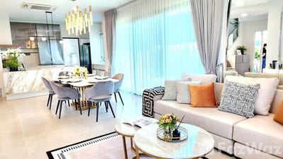 /international/th/10540-samut-prakan-tha-n-a-samut-prakan-340065980177/