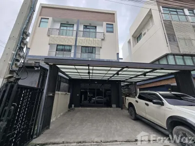 /international/th/m-i-b-space-rarm-inthra-40-nuan-chan-bueng-kum-bangkok-10230-thailand-bueng-kum-bangkok-340000076619/