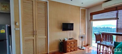 /international/th/ro-pho-cho-nong-khao-niao-chai-thale-rd-sam-roi-yot-prachuap-khiri-khan-77120-tha-sam-roi-yot-prachuap-khiri-khan-340000060414/