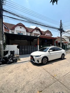 /international/th/chalong-krung-road-lam-pla-thio-lat-krabang-bangkok-10520-thailand-lat-krabang-bangkok-340065960635/