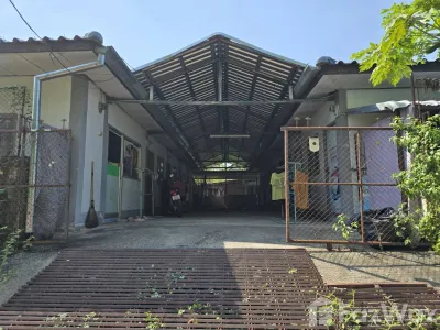 /international/th/150-3-ซอย-ยานเกราะพัฒนา-หนองขอนกว้าง-อุดรธานี-41000-ประเทศไทย-อุดรธานี-340000126825/