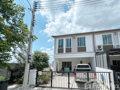 /international/th/17-km-lam-luk-ka-pathum-thani-12150-tha-lam-luk-ka-pathum-thani-340065858101/