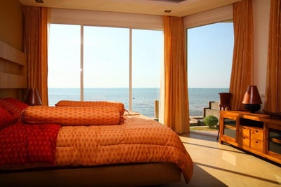 /international/th/paradise-ocean-view-296-97-soi-bang-lamung-16-bang-lamung-chon-buri-20150-tha-bang-lamung-chon-buri-340065867183/