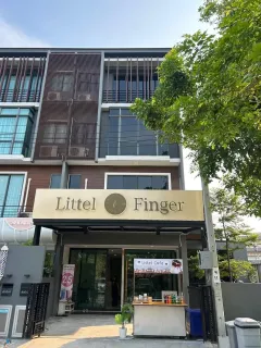 /international/th/428-9-lat-pla-khao-road-chorakhe-bua-lat-phrao-bangkok-10230-thailand-lat-phrao-bangkok-340065849457/