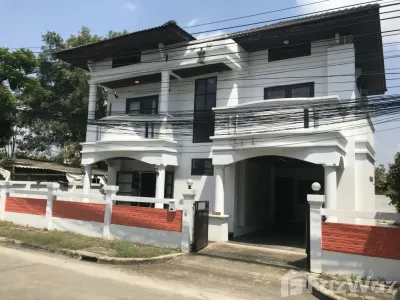 /international/th/thaesaban-soi-11-road-bang-rak-phatthana-bang-bua-thong-nonthaburi-11110-thailand-bang-bua-thong-changwat-nonthaburi-340000157336/