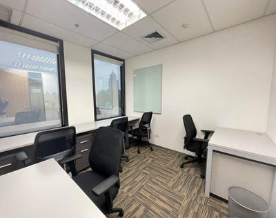 /international/th/embassy-sweden-140-sukhumvit-road-khlong-toei-bangkok-10110-thailand-khlong-toei-bangkok-340066025921/