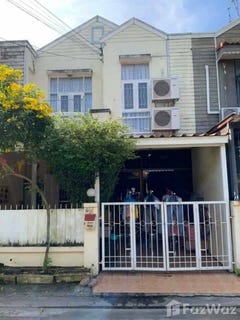 /international/th/soi-muban-ban-wararak-rangsit-khlong-3-khlong-sam-khlong-luang-pathum-thani-12120-tha-khlong-sam-pathum-thani-340065998424/