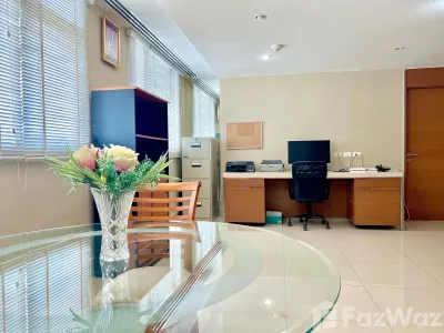 /international/th/43-4-soi-sukhumvit-13-sukhumvit-rd-khlong-toei-nuea-vadhana-bangkok-10110-tha-khlong-toei-nuea-bangkok-340000132039/