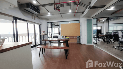 /international/th/charoen-krung-road-si-lom-bang-rak-bangkok-10500-thailand-bang-rak-bangkok-340000040105/