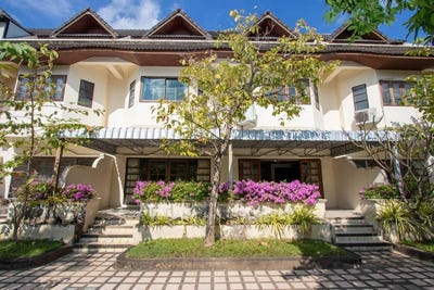 /international/th/1-chiang-mai-3029-rural-rd-chang-phueak-mueang-chiang-mai-chiang-mai-50300-tha-chang-phueak-chiang-mai-340066018990/
