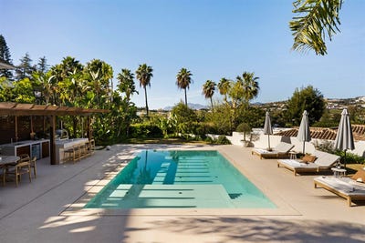 /international/es/marbella-nueva-andalucia-spain-valencian-community-210066053576/