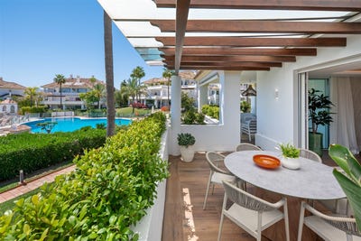 /international/es/marbella-marbella-golden-mile-monte-paraiso-spain-valencian-community-210066053538/