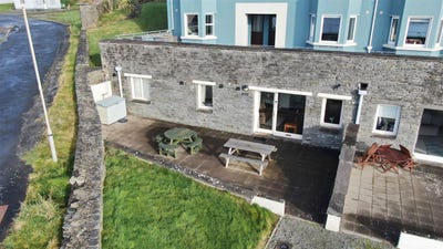 /international/ie/seaforth-1f-spanish-cove-kilkee-clare-210066048986/