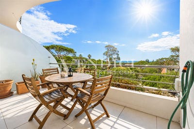 /international/pt/vale-do-lobo-portugal-lisbon-210066043147/