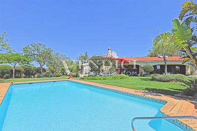 /international/pt/almancil-portugal-lisbon-210066046430/