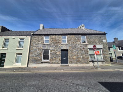/international/ie/canada-cross-house-church-street-miltown-malbay-clare-210066054370/