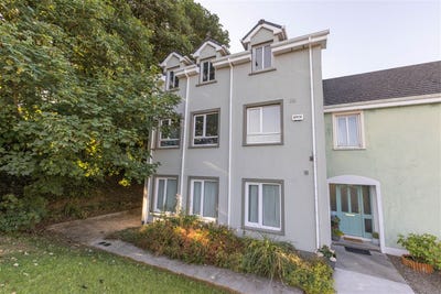 /international/ie/2-woodview-park-ennistymon-clare-210066172550/