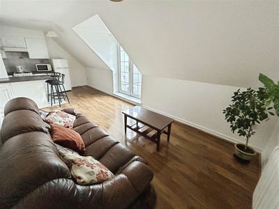 /international/ie/6-parnell-court-summerhill-ennis-clare-210066042659/