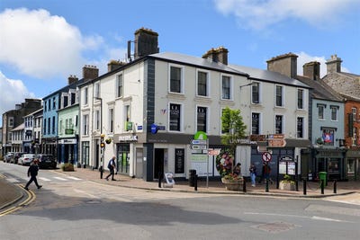 /international/ie/shop-street-tuam-clare-210066047456/