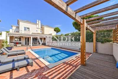 /international/pt/the-village-portugal-lisbon-210066166233/